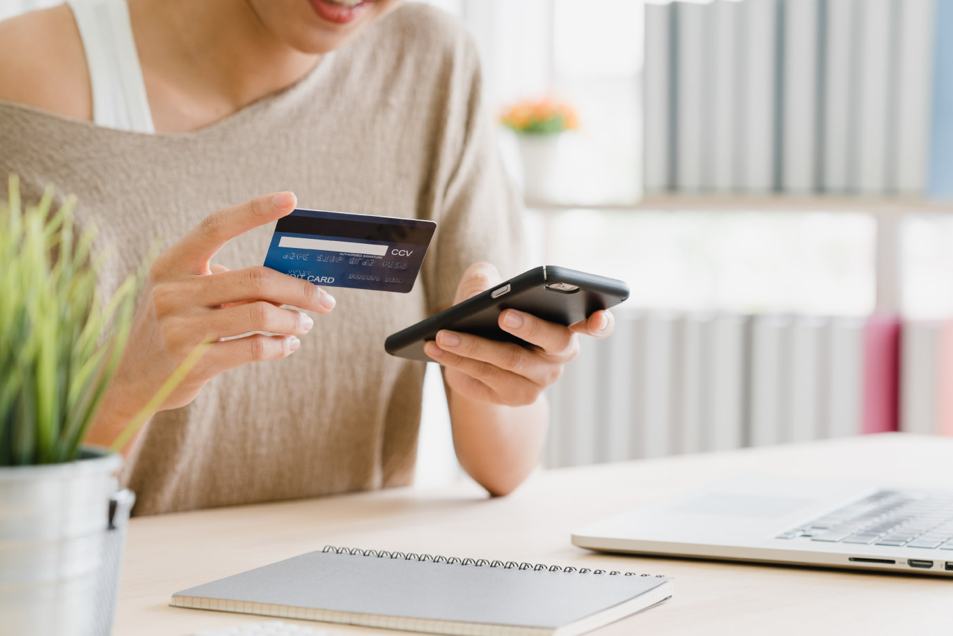 Simplifica, conecta y crece – Nuestros planes de servicio